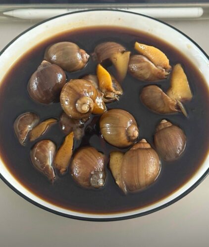 Sizzling Spicy Abalone Snails Buy one bucket, get one bucket free and a 350g taster pack. photo review